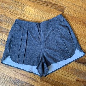 Women’s Lulu shorts